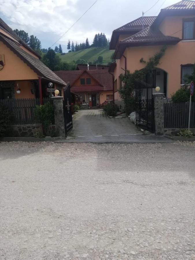 Vila Ovi Hotel Bran  Exterior foto
